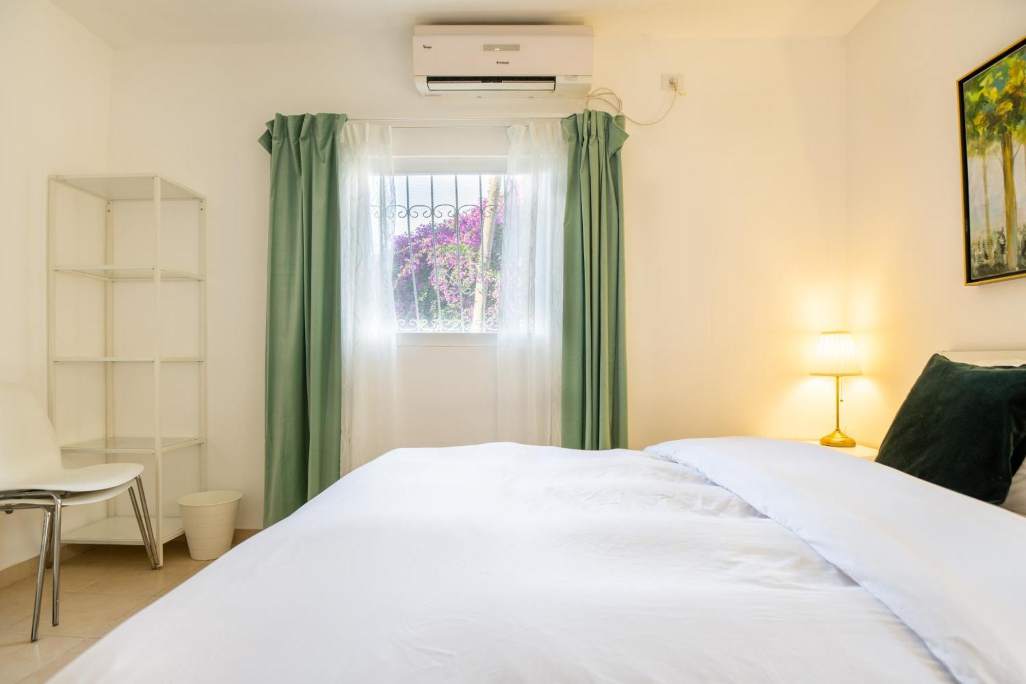 Yagen Boutique Apartments Haifa Rum bild