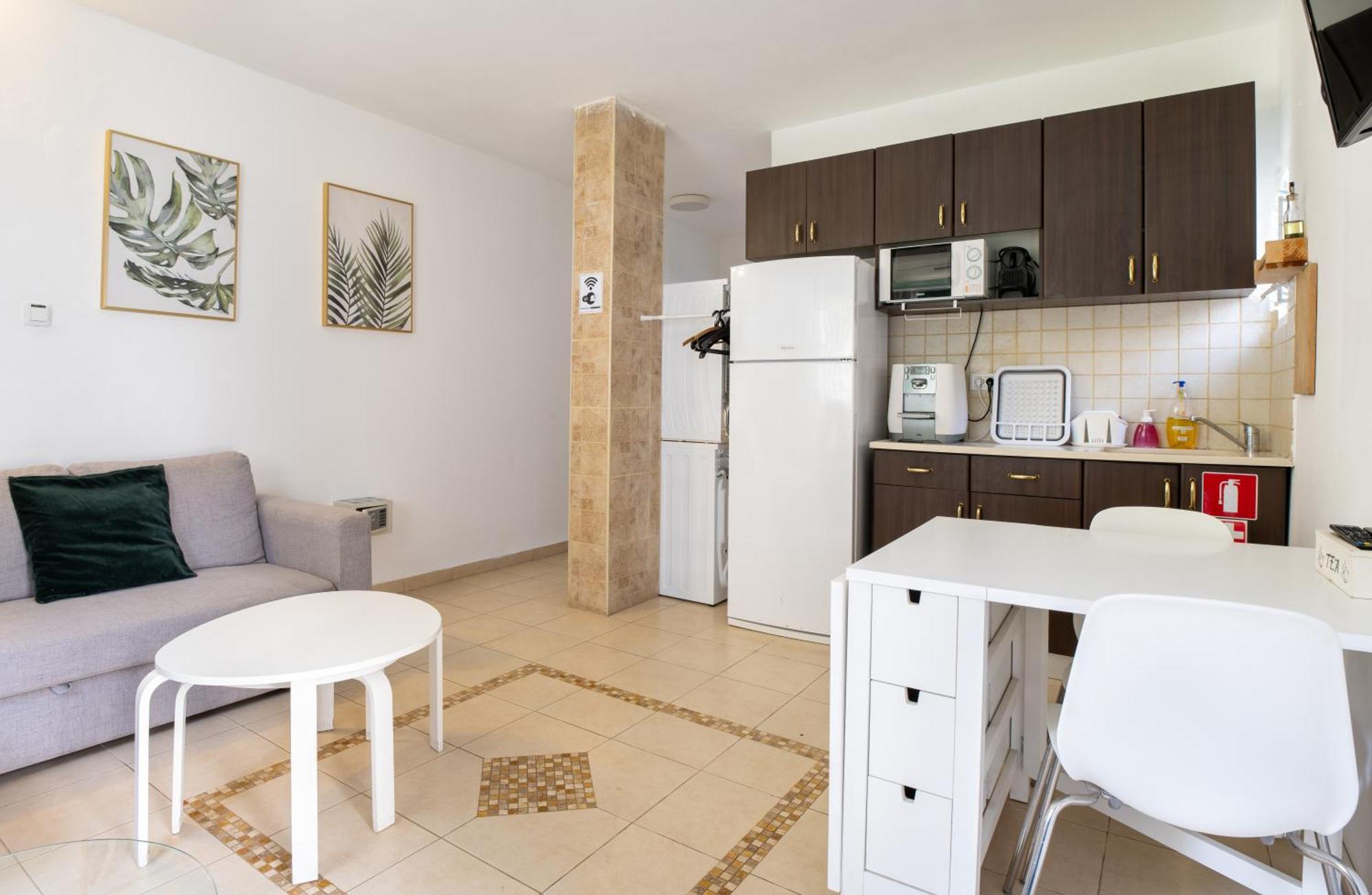 Yagen Boutique Apartments Haifa Rum bild